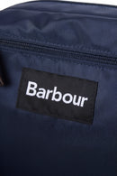 Navy holdall bag interior with zipper and Barbour fabric label patch