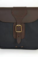 Barbour Wax Leather
Briefcase Navy UBA0004NY91 buckle