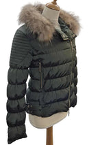 Ladies forest green padded jacket, faux fur hood trim, zip front, quilted stitch detail