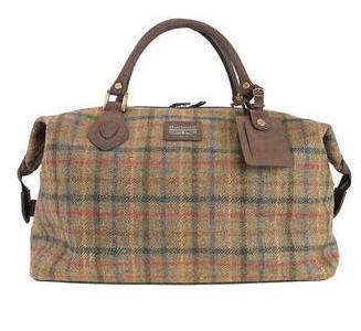 Tweed Explorer-Bags And Luggage-Olive-Front-UBA0302OL51.jpg